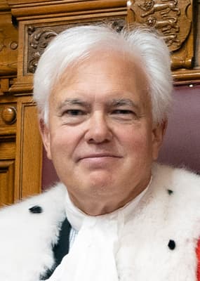 Photo of Robert MacRae